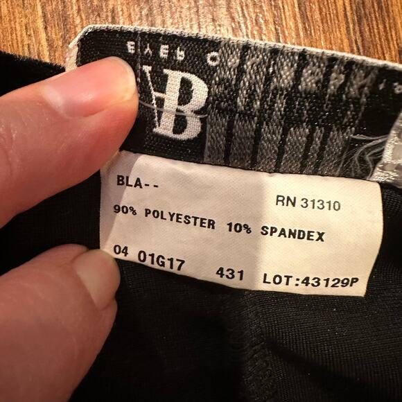 AB Studios Women's Velvet 3/4 Sleeve Top – Black – Size Large Elevated Casual - Picture 4 of 8